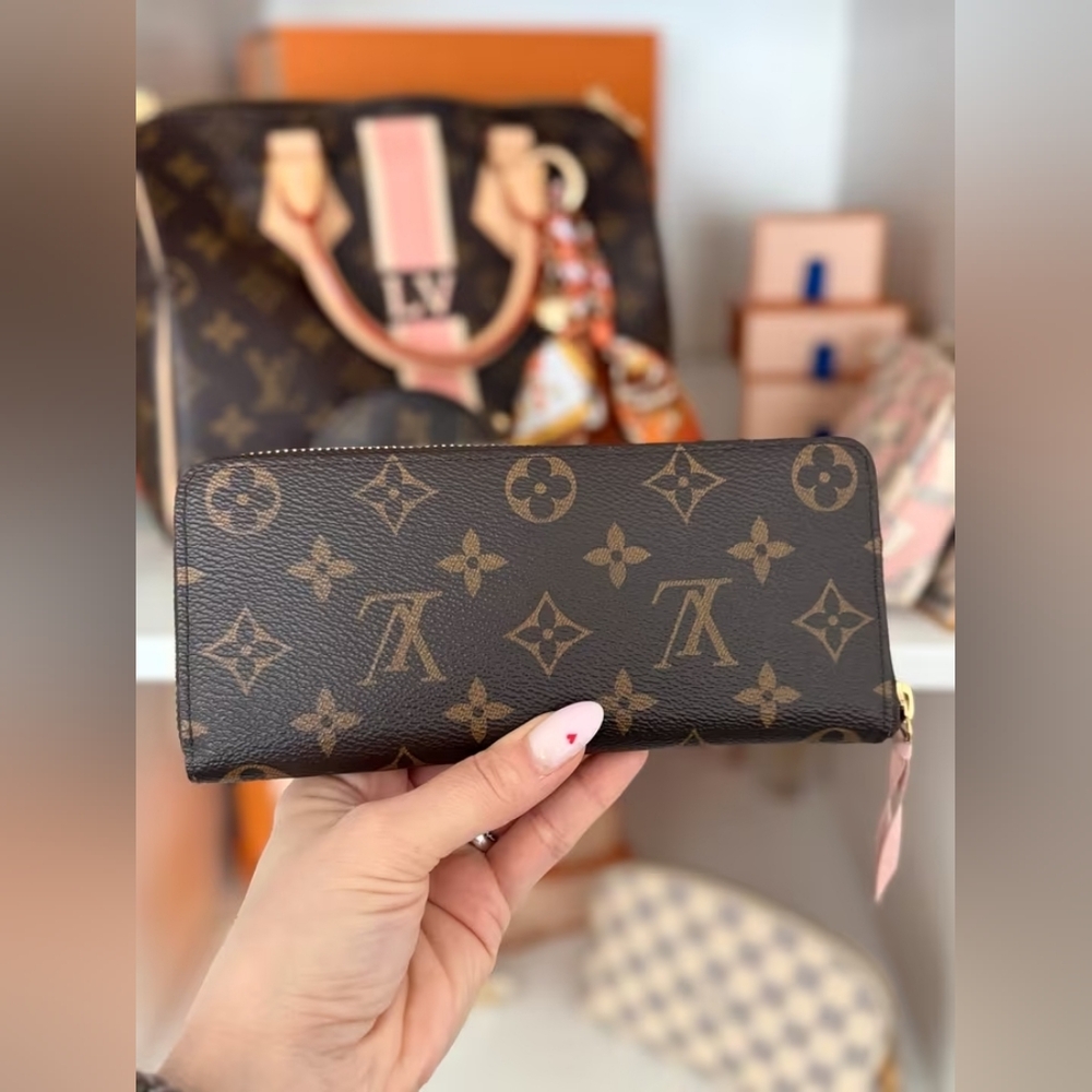 Louis Vuitton Clemence Zipper Wallet Rose Ballerine - Picture 2 of 16